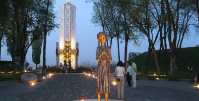 Memorial to Holodomor victims